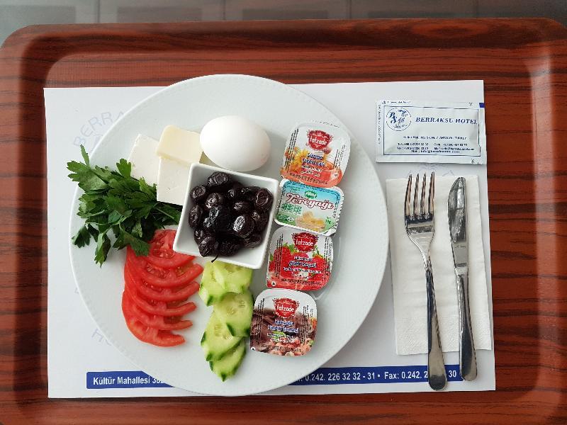 Berrak Su Hotel Αττάλεια Εξωτερικό φωτογραφία